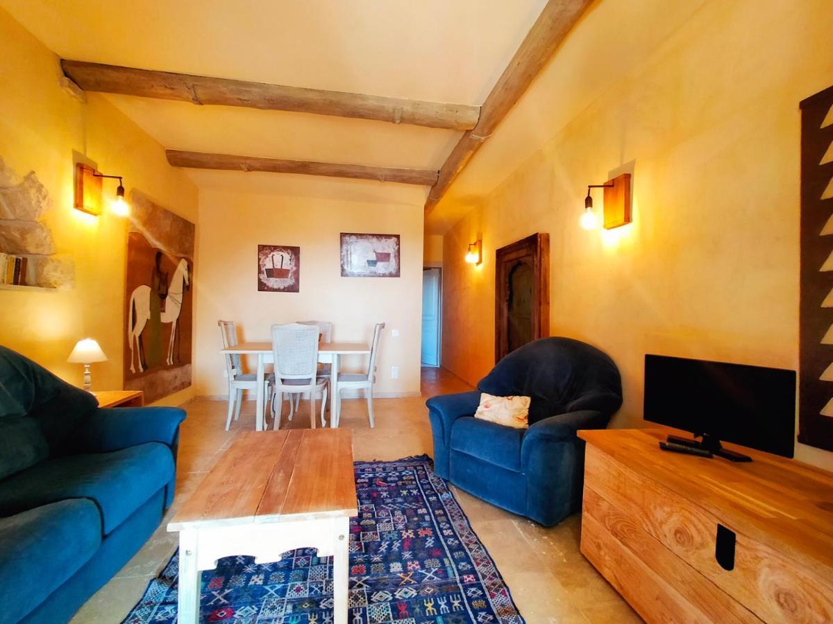 Apartmán Mas Des Broussonnetiers Barjac  Exteriér fotografie